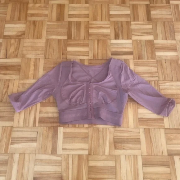 Compression Top - Picture 3 of 3